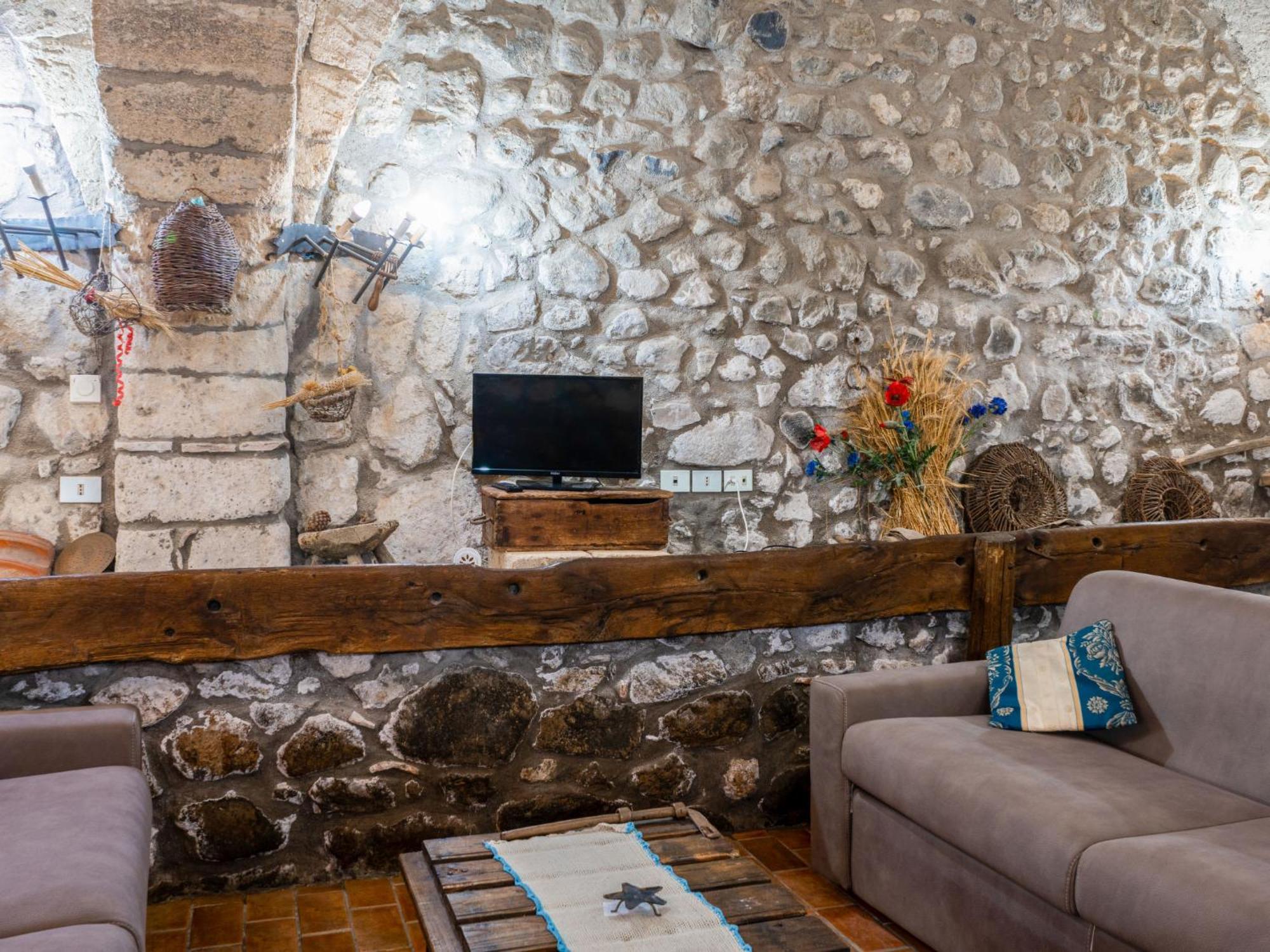 La Capraccia - Bol334 By Interhome *