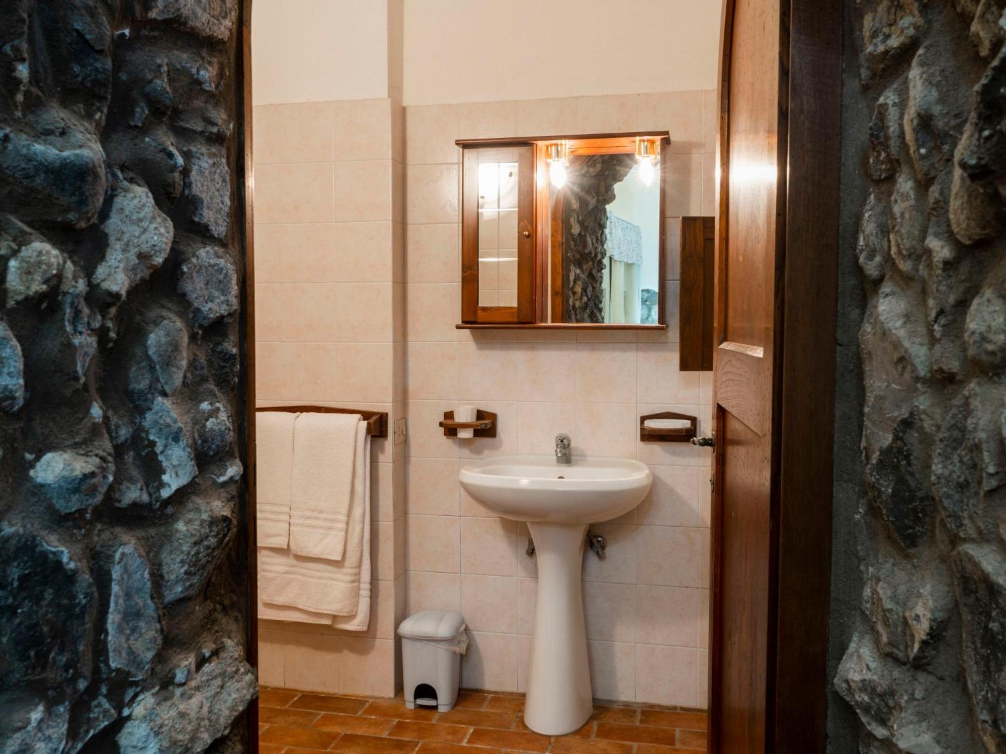Apartment La Capraccia - Bol334 By Interhome